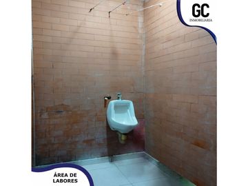 Se vende Casa de 2 pisos / Barrio La Inmaculada, Soledad