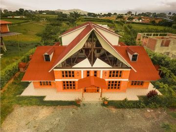 Vendo Casa Campestre en Cerritos