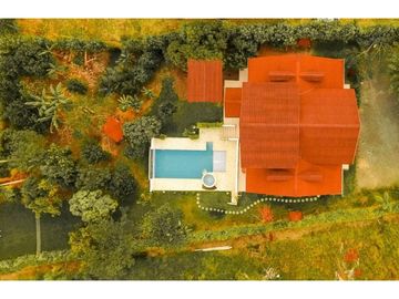 Vendo Casa Campestre en Cerritos