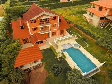 Vendo Casa Campestre en Cerritos