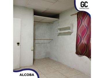 Se vende Casa de 2 pisos / Barrio Villa Estadio, Soledad