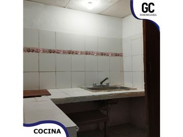 Se vende Casa de 2 pisos / Barrio Villa Estadio, Soledad