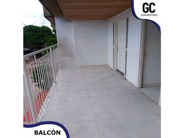 Se vende Casa de 2 pisos / Barrio Villa Estadio, Soledad