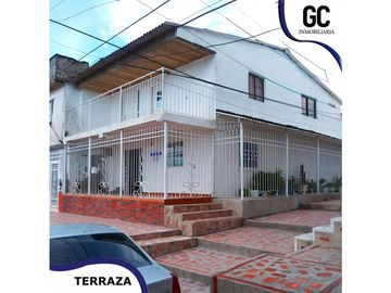 Se vende Casa de 2 pisos / Barrio Villa Estadio, Soledad