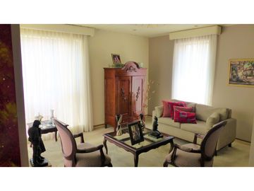 VENTA APARTAMENTO EN EL SECTOR DE LA CASTELLANA NORTE DE LA CIUDAD