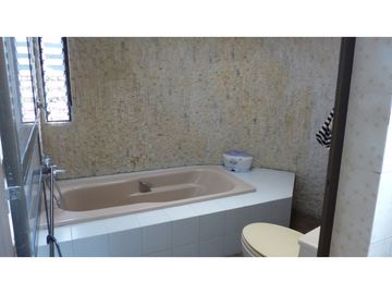 VENTA APARTAMENTO EN EL SECTOR DE LA CASTELLANA NORTE DE LA CIUDAD