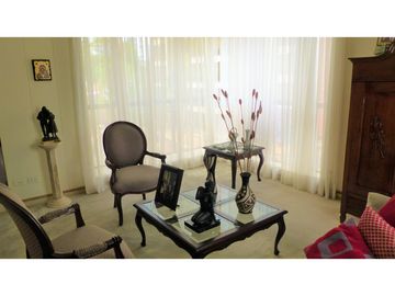 VENTA APARTAMENTO EN EL SECTOR DE LA CASTELLANA NORTE DE LA CIUDAD