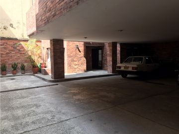 VENTA APARTAMENTO EN EL SECTOR DE LA CASTELLANA NORTE DE LA CIUDAD