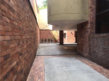 VENTA APARTAMENTO EN EL SECTOR DE LA CASTELLANA NORTE DE LA CIUDAD