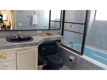 VENTA APARTAMENTO EN EL SECTOR DE LA CASTELLANA NORTE DE LA CIUDAD