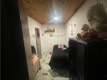 VENTA CASA CON RENTA EN FATIMA