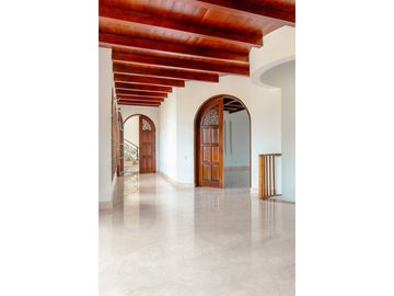 SE VENDE CASA MANSION DE LUJO EN LAGOS DEL CAUJARAL