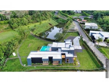 VENTA CASA CAMPESTRE EN CONDOMINIO CERRITOS PEREIRA