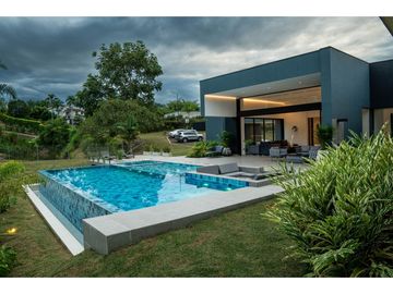 VENTA CASA CAMPESTRE EN CONDOMINIO CERRITOS PEREIRA