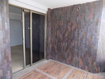 VENDO  APARTAMENTO EN ALTO PRADO