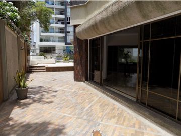VENDO  APARTAMENTO EN ALTO PRADO