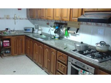 Venta apartamento usado en villa santos