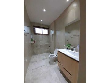 Se vende casa campestre de 4 habitaciones en la vía Circasia-Montenegr