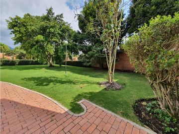 VENTA CASA EN HACIEDA SAN SIMON GUAYMARAL
