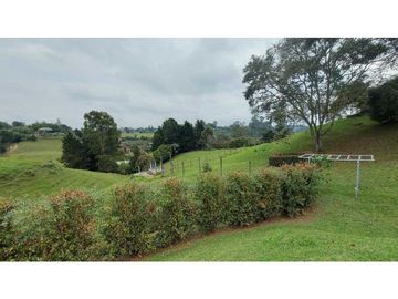 Espectacular Casa Campestre en Rancherias, Rionegro