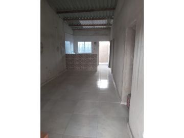 VENDO CASA COMERCIAL EN LAS MORAS