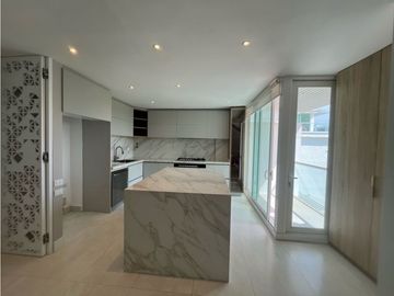 VENTA REMODELADO PENTHOUSE KARIBANA CARTAGENA BEACH GOLF