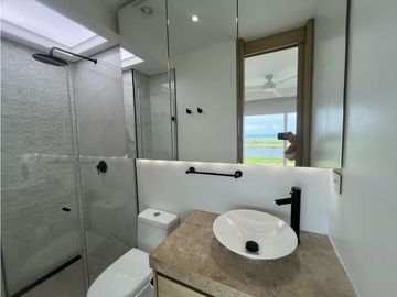 VENTA REMODELADO PENTHOUSE KARIBANA CARTAGENA BEACH GOLF