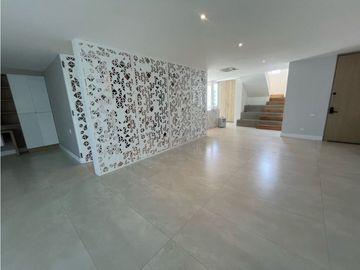 VENTA REMODELADO PENTHOUSE KARIBANA CARTAGENA BEACH GOLF