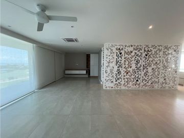 VENTA REMODELADO PENTHOUSE KARIBANA CARTAGENA BEACH GOLF