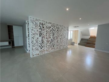 VENTA REMODELADO PENTHOUSE KARIBANA CARTAGENA BEACH GOLF