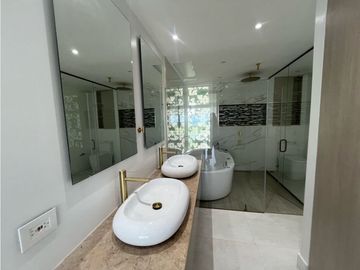 VENTA REMODELADO PENTHOUSE KARIBANA CARTAGENA BEACH GOLF