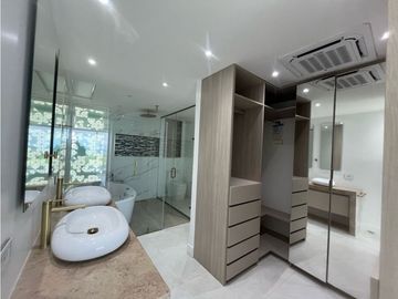 VENTA REMODELADO PENTHOUSE KARIBANA CARTAGENA BEACH GOLF