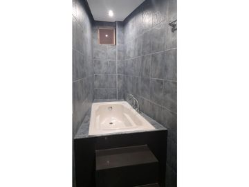 VENDE APARTAMENTO AMOBLADO AVENIDA SANTANDER - SECTOR EL CABLE