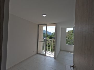 SE VENDE HERMOSOAPARTAMENTO EN MURANO - AGUACATAL