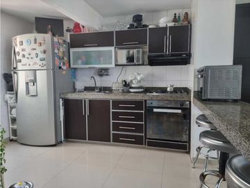 Vendo Apartamento usado en Villa Campestre.