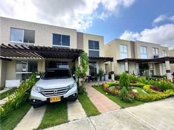 VENDO EN CARTAGENA CASA REMODELADA EN CONDOMINIO EL DORAL Z.NORTE