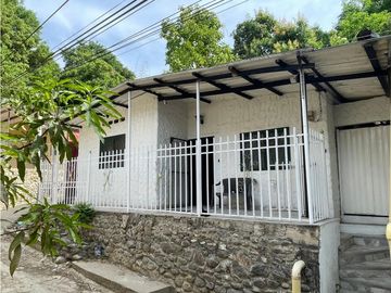 Venta de casa amoblada estilo campestre de 1 piso en Minca