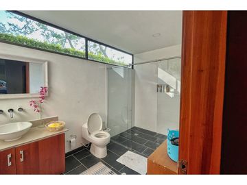 Maat vende Casa Campestre, Guaduas-El Vallado, 463m2 $980Millones