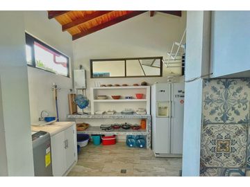 Maat vende Casa Campestre, Guaduas-El Vallado, 463m2 $980Millones