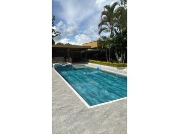 VENTA FINCA FAMILIAR Y DE TURISMO EN PUEBLO TAPAO QUINDIO