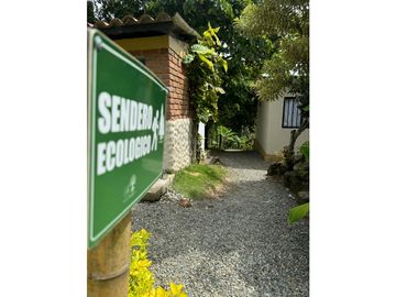 VENTA FINCA FAMILIAR Y DE TURISMO EN PUEBLO TAPAO QUINDIO