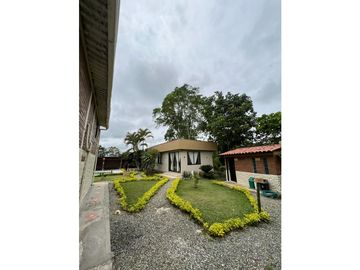 VENTA FINCA FAMILIAR Y DE TURISMO EN PUEBLO TAPAO QUINDIO