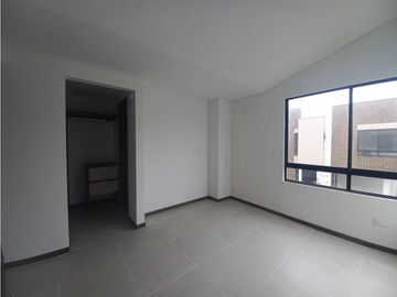 VENDO PARA ESTRENAR CONJUNTO FI0RELI JAMUNDI