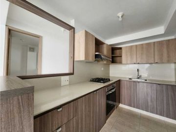 APARTAMENTO EN VENTA C.R CAPRIANI - VALLE DEL LILI