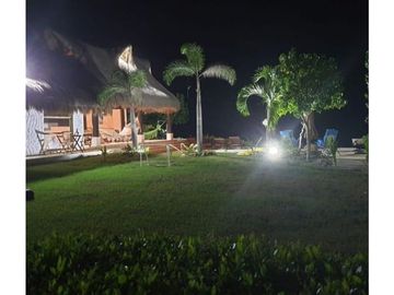 VENTA Casa de Playa en Punta Canoa