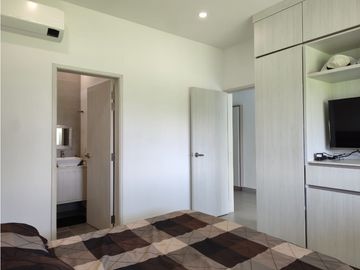 Vendo casa en Cerritos, Entrada 4