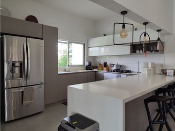 Vendo casa en Cerritos, Entrada 4