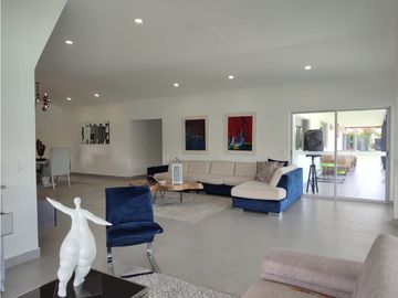 Vendo casa en Cerritos, Entrada 4
