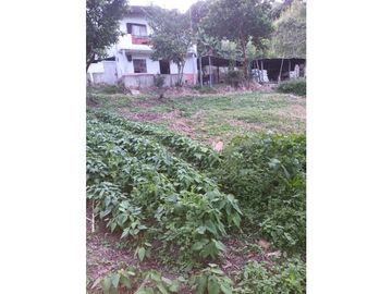 LOTE CON CASA EN SECTOR LA MONTAÑITA EN SAN CRISTOBAL