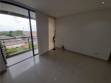 Se vende apartamento en conjunto cerrado Barrio Las Mercedes Palmira